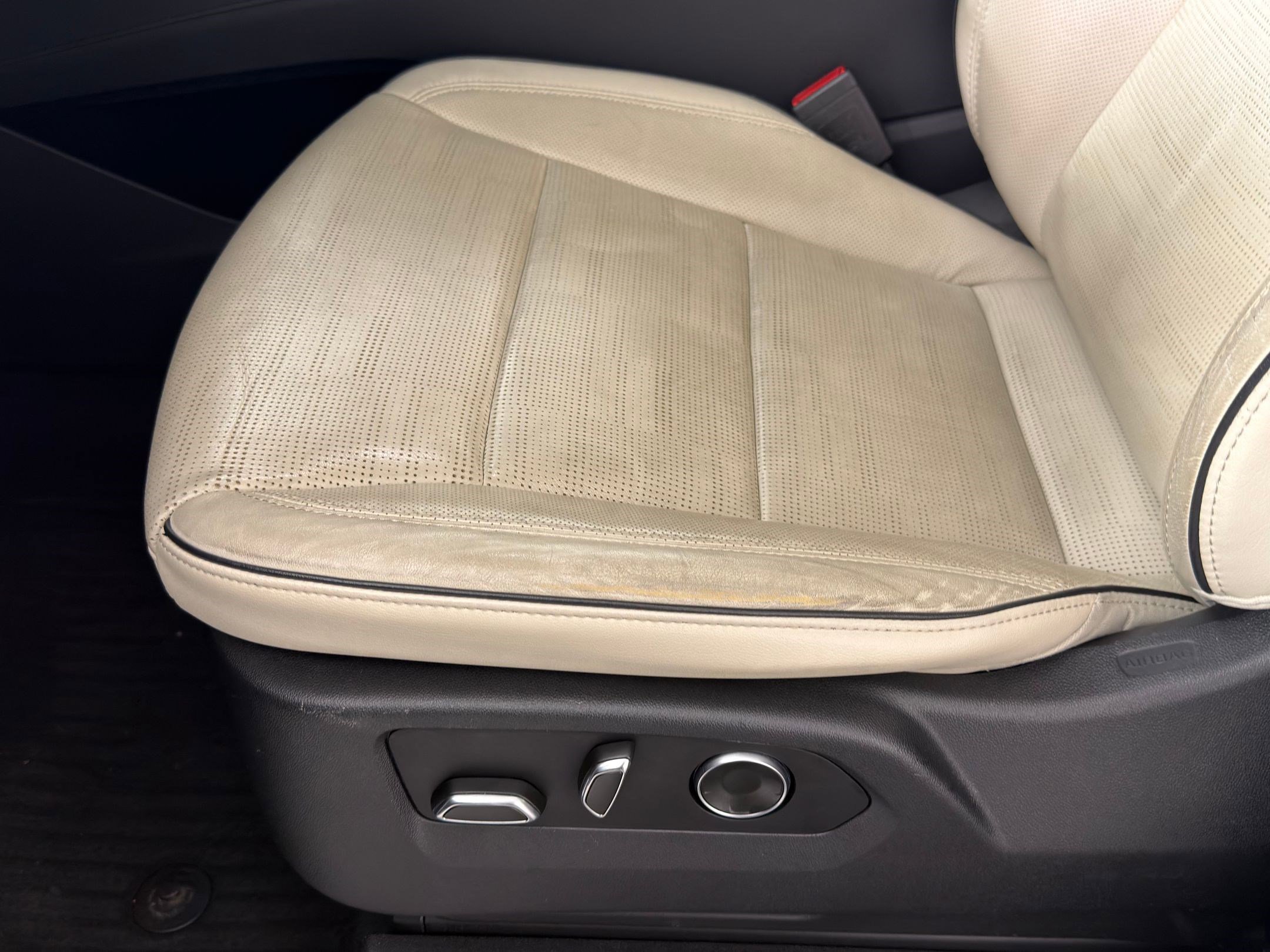 Used 2021 Cadillac Escalade Sport w/ Driver Assist Tech Package image 13