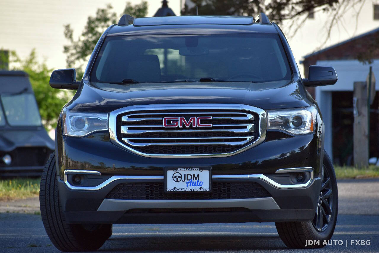 Used 2018 GMC Acadia SLT w/ LPO, Floor Liner Package AWD/4WD image 3