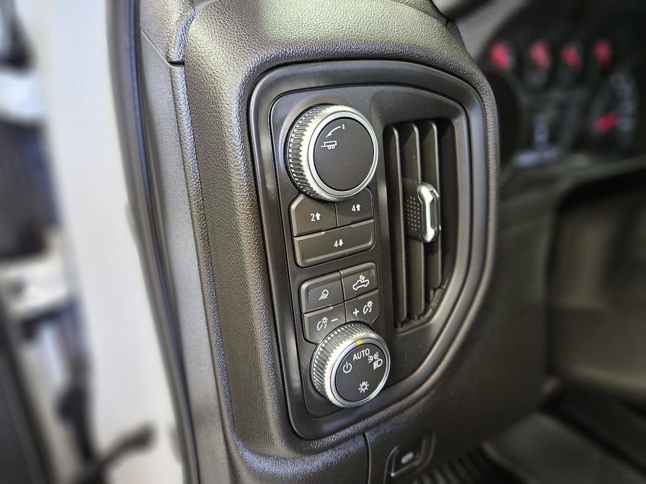 Used 2026 GMC Sierra 2500 Pro w/ Convenience Package AWD/4WD image 14