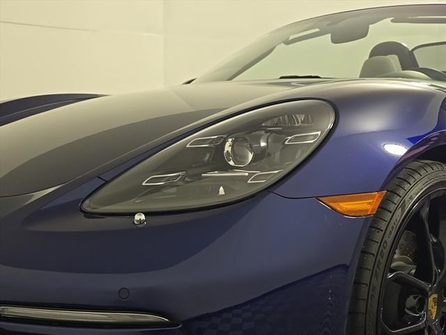 Certified 2025 Porsche 718 Boxster image 13
