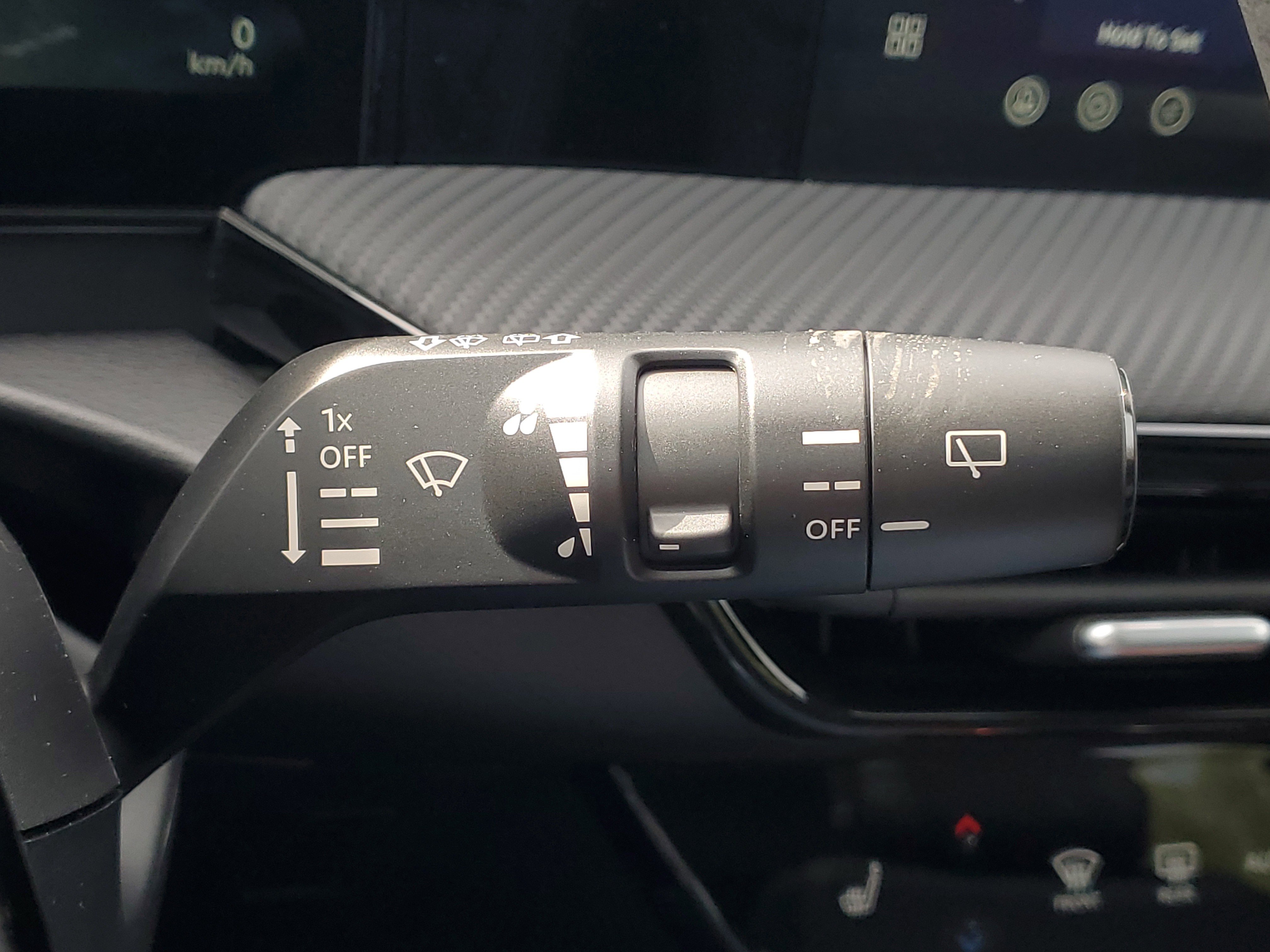 New 2026 Nissan Kicks SR w/ SR Premium Package AWD/4WD image 12