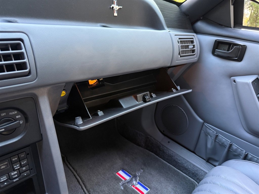 Used 1993 Ford Mustang Cobra image 48