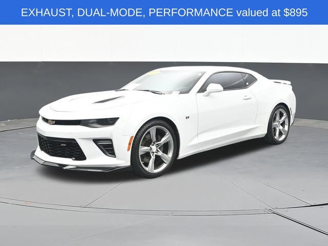 Used 2017 Chevrolet Camaro SS RWD image 3