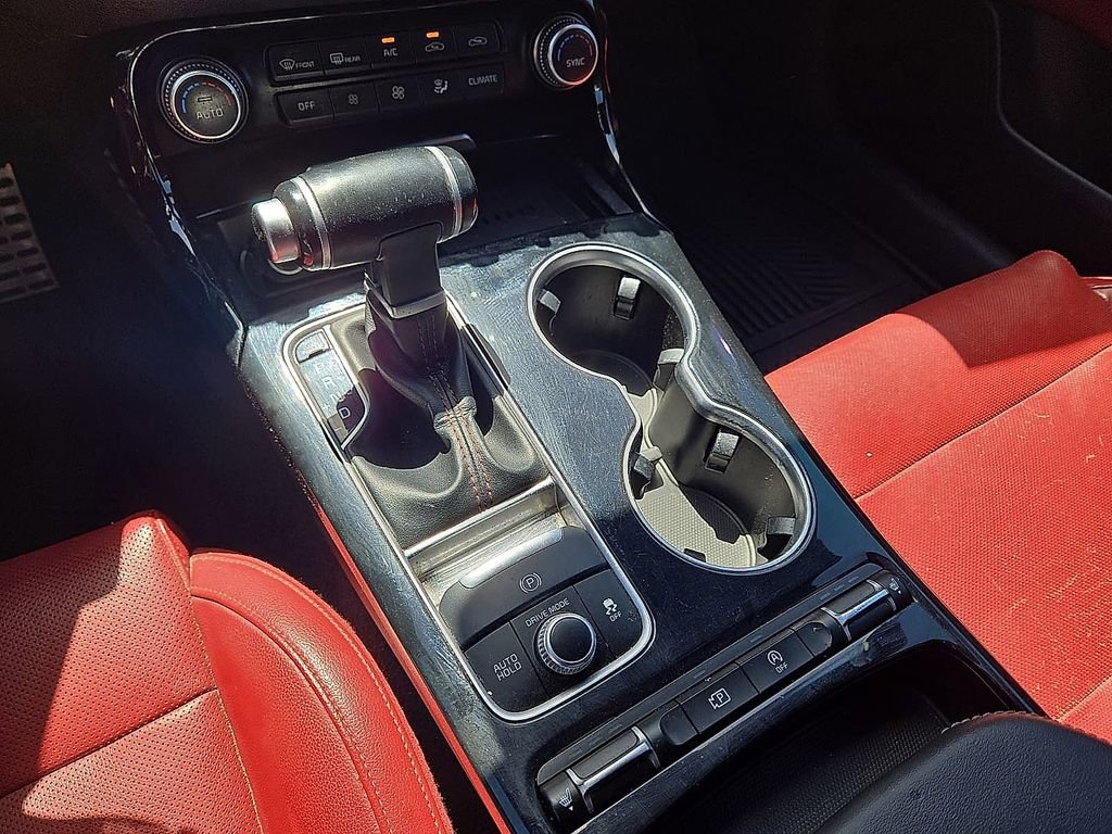Used 2022 Kia Stinger GT-Line w/ Sun & Sound Package RWD image 28