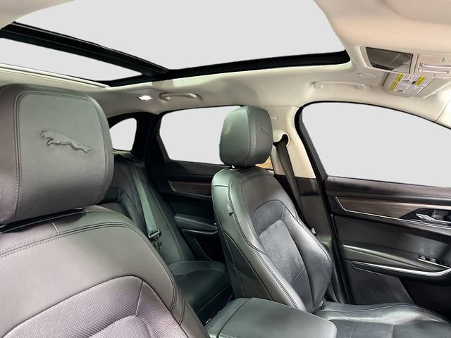 Used 2023 Jaguar F-PACE S image 32