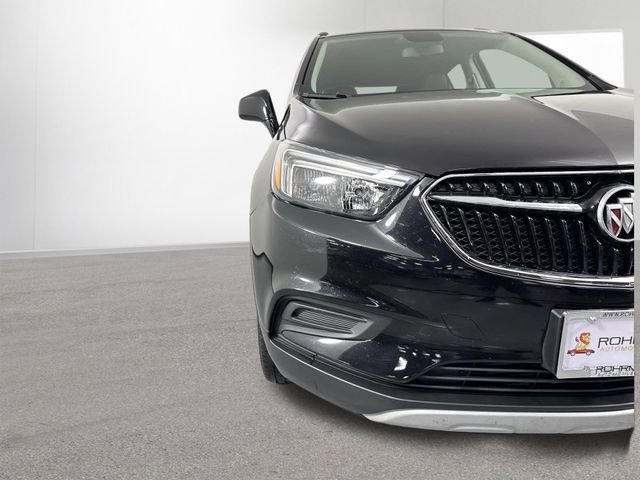 Used 2021 Buick Encore Preferred w/ Safety Package image 27