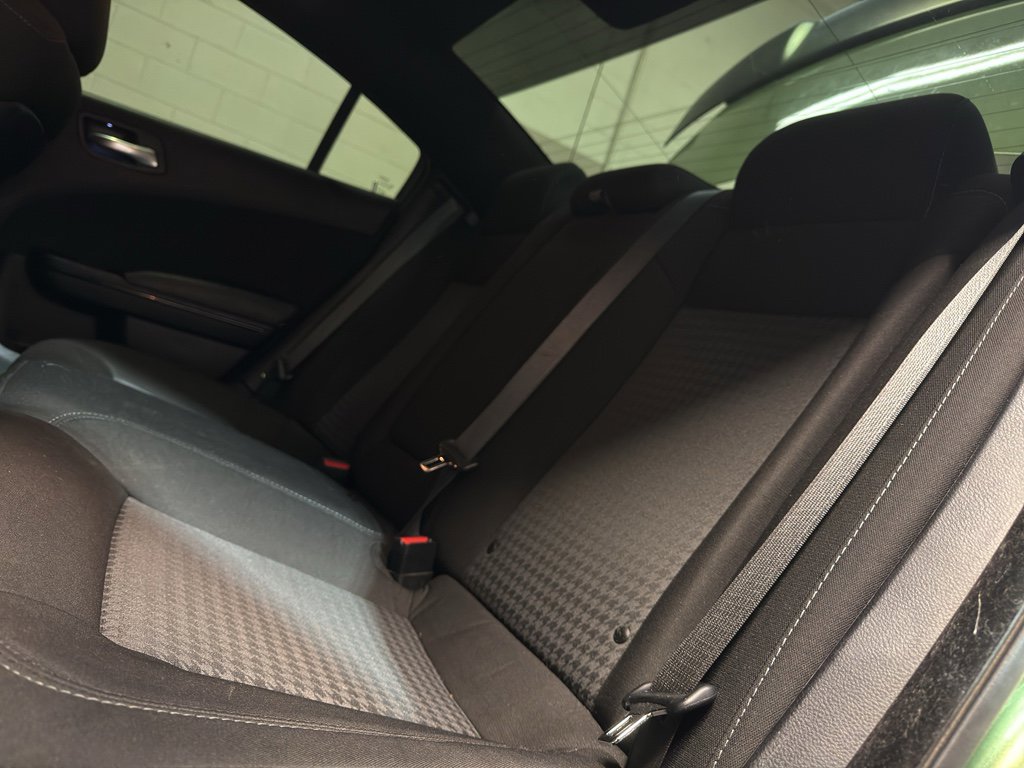 Used 2021 Dodge Charger R/T w/ Blacktop Package image 29