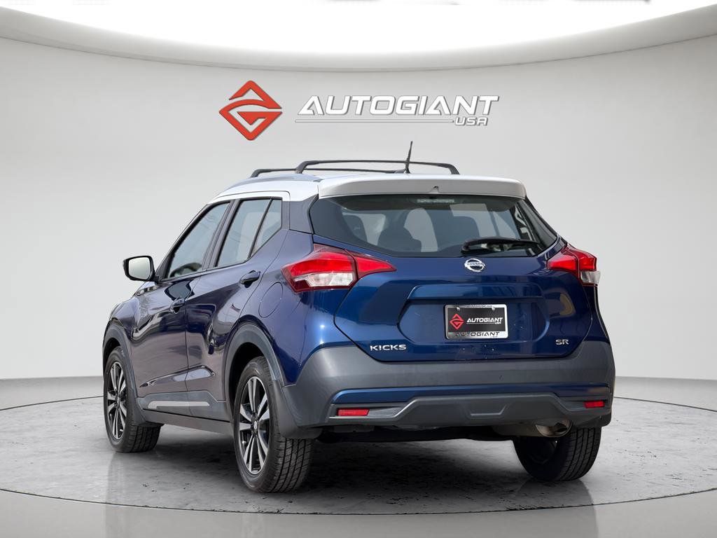 Used 2019 Nissan Kicks SR w/ SR Premium Package image 9