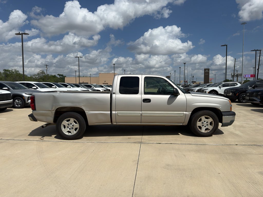 Used 2005 Chevrolet Silverado 1500 LS image 4