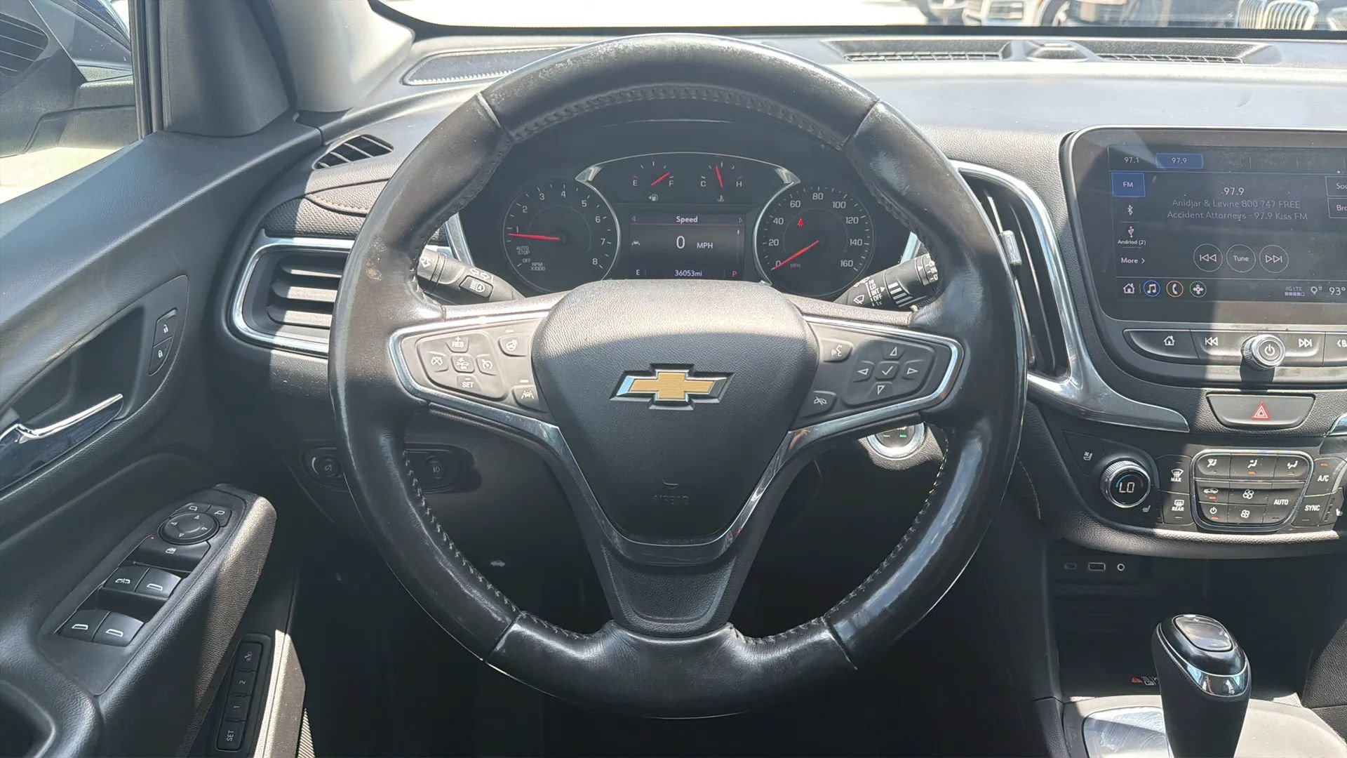 Used 2020 Chevrolet Equinox Premier FWD image 10