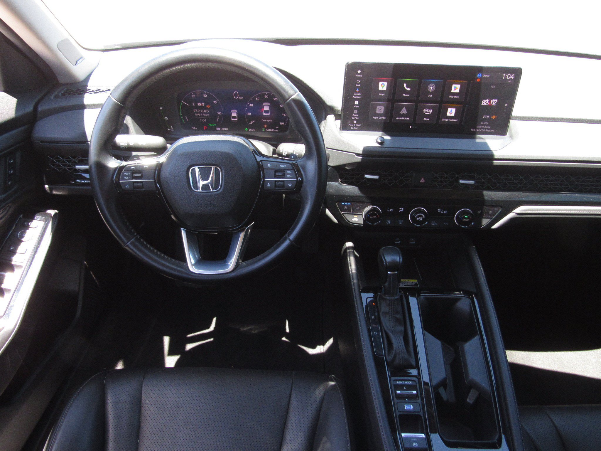 Used 2023 Honda Accord Touring image 16
