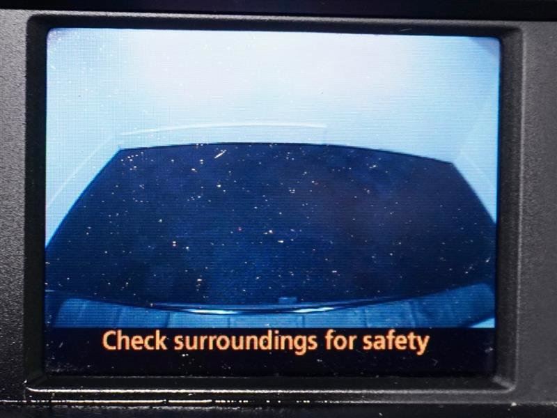 Used 2011 Toyota Highlander SE w/ Tow Pkg AWD/4WD image 18