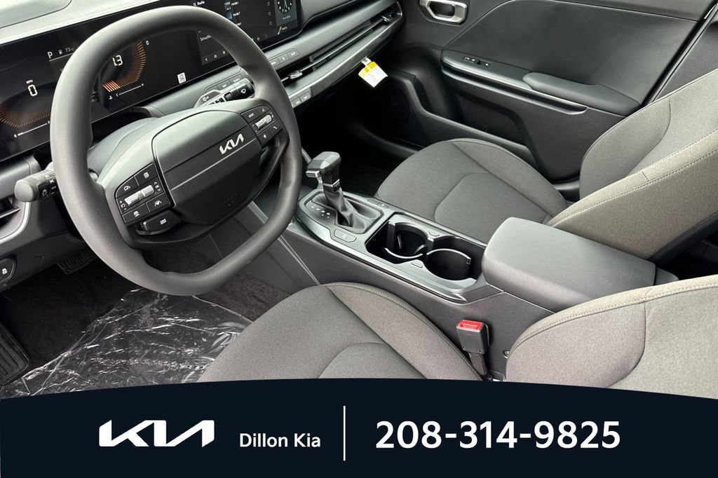 New 2026 Kia K4 FWD image 4