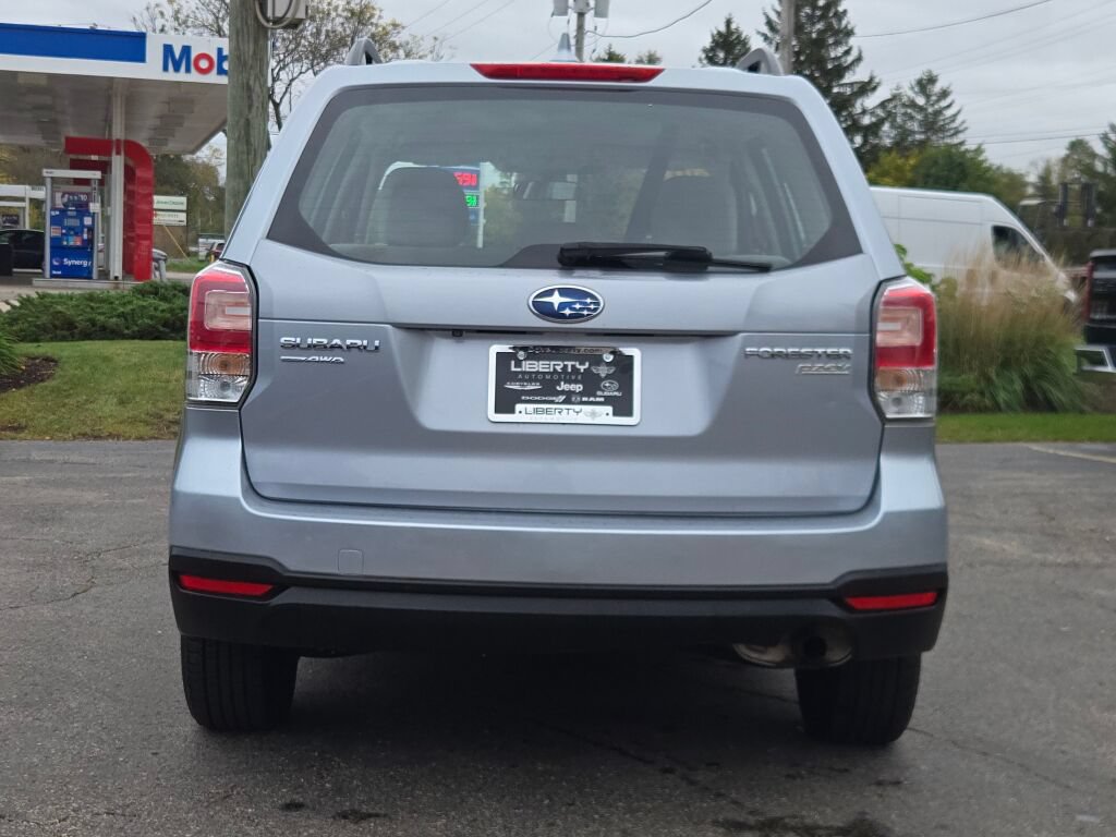 Used 2017 Subaru Forester 2.5i w/ Alloy Wheel Package AWD/4WD image 15
