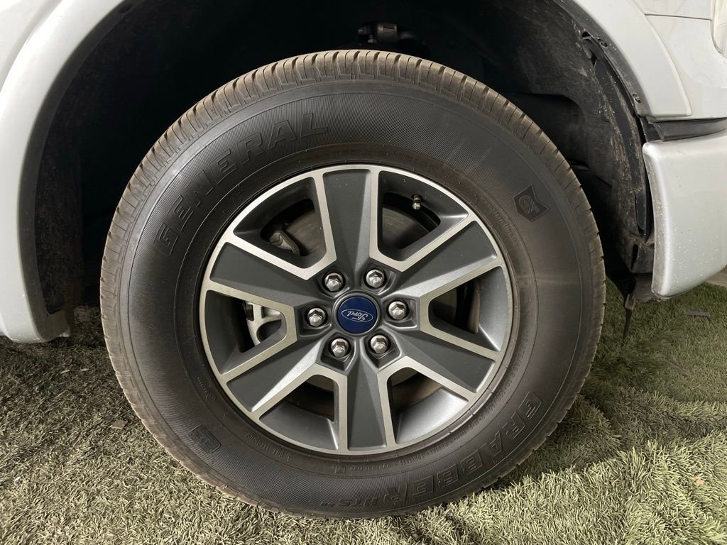 Used 2016 Ford F150 XLT w/ Equipment Group 302A Luxury RWD image 15