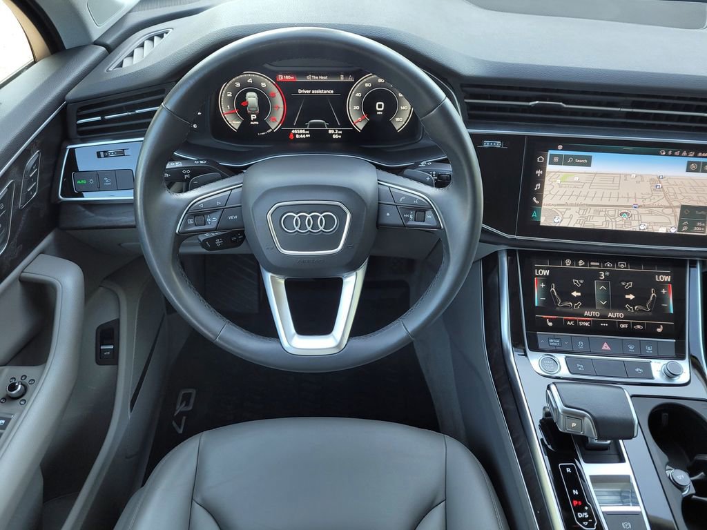 Used 2022 Audi Q7 3.0T Premium Plus w/ Premium Plus Package image 16