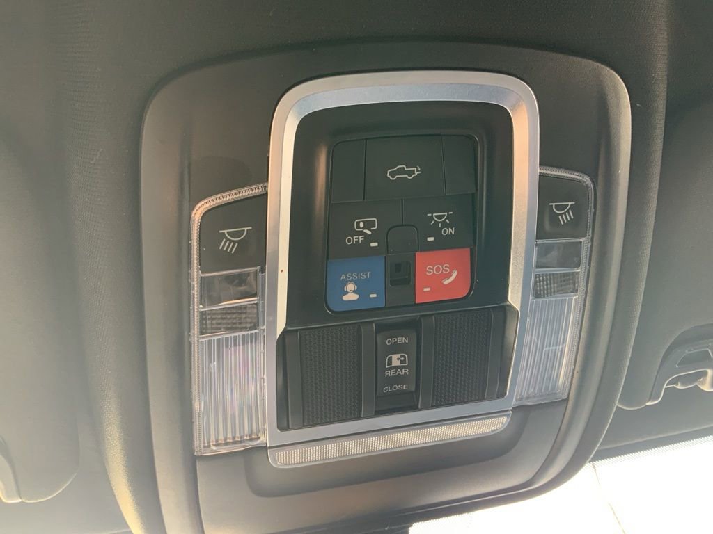 Certified 2022 RAM 2500 Limited w/ Body Color Bumper Group image 25