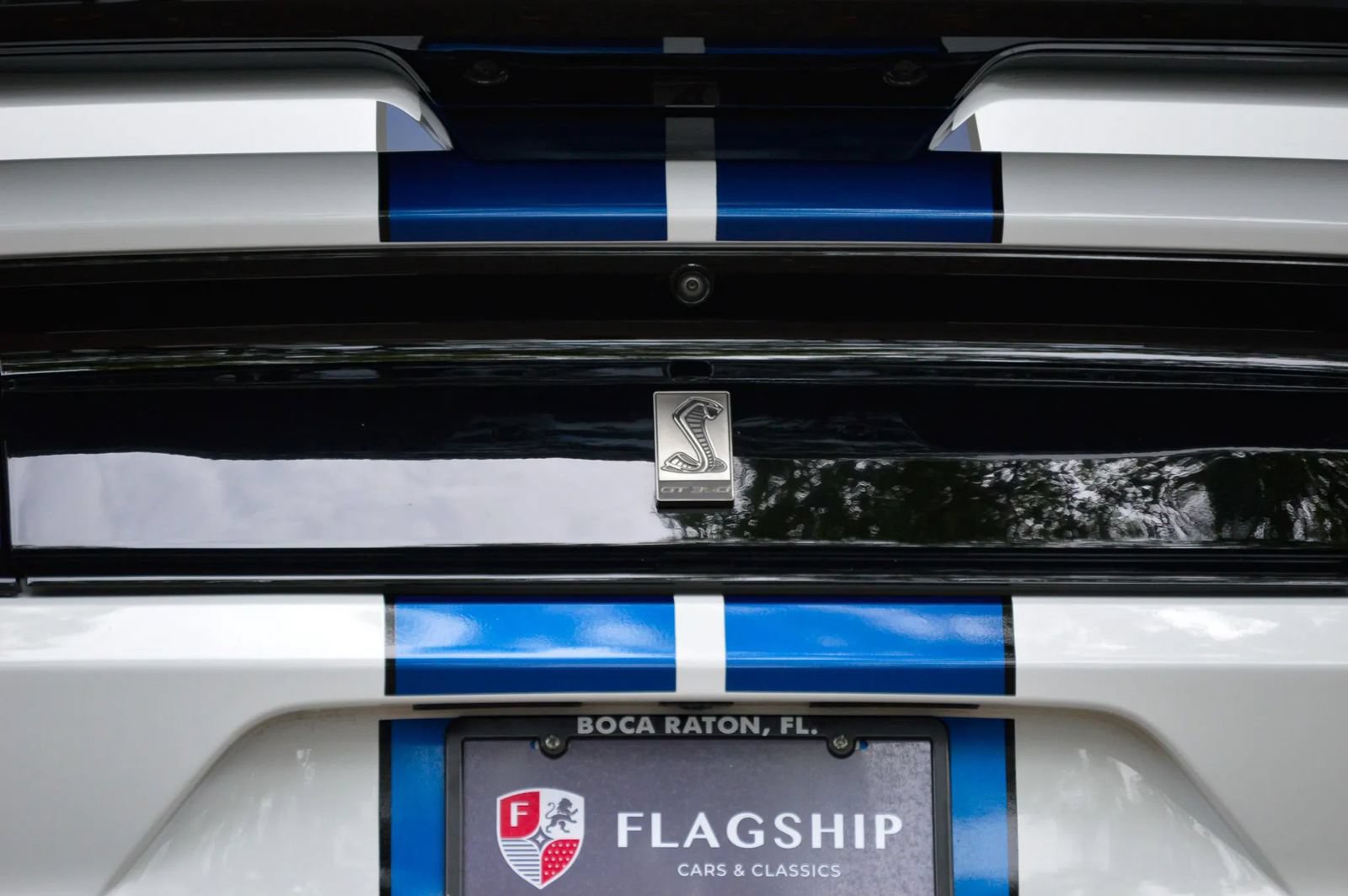 Used 2018 Ford Mustang Shelby GT350 w/ Convenience Package RWD image 14