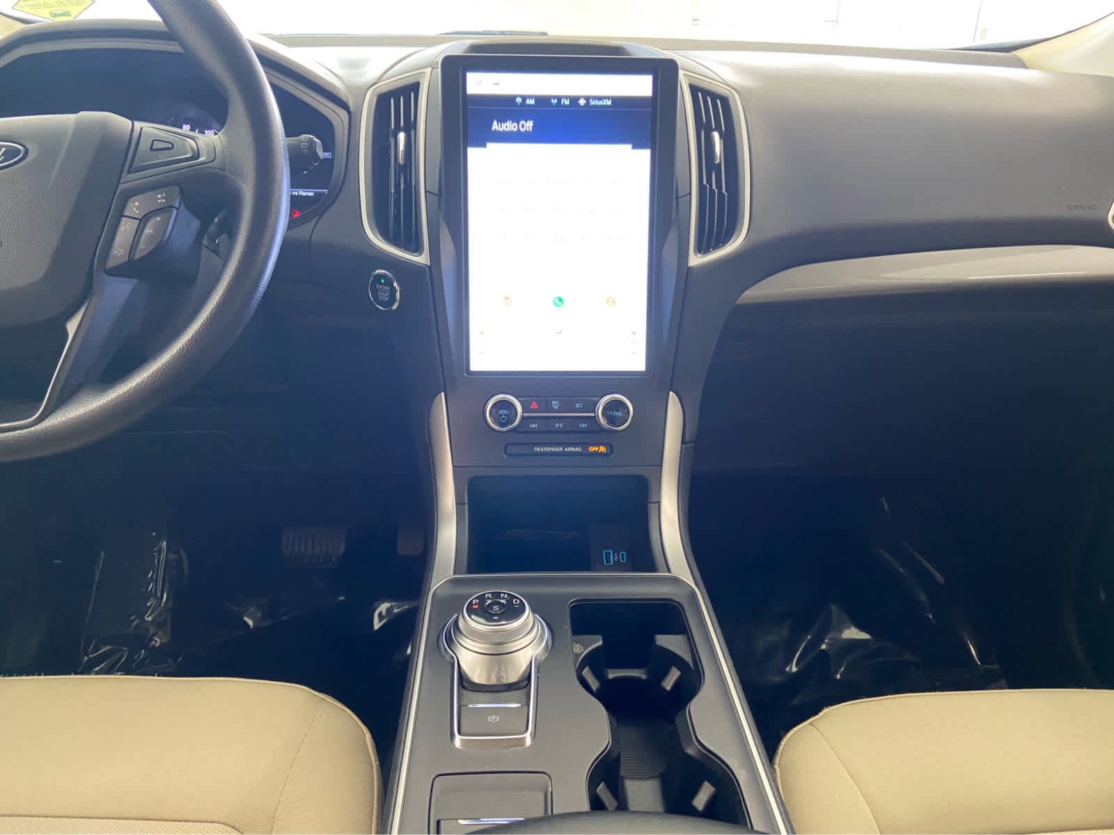 Used 2024 Ford Edge SE image 17