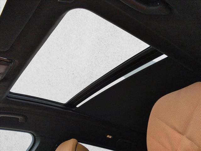 Used 2026 BMW X7 xDrive40i image 16