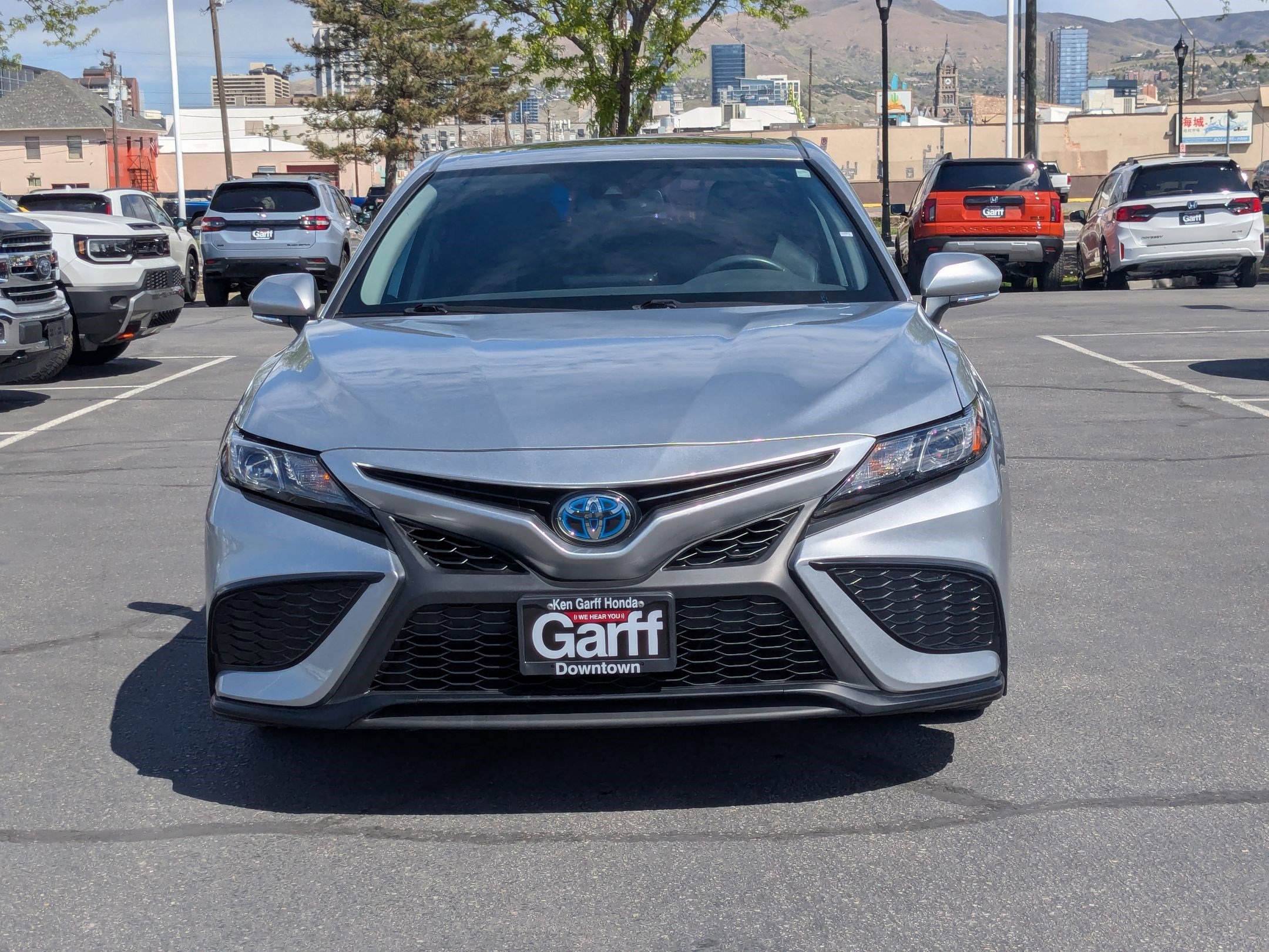 Used 2022 Toyota Camry SE w/ Audio Upgrade Package image 11