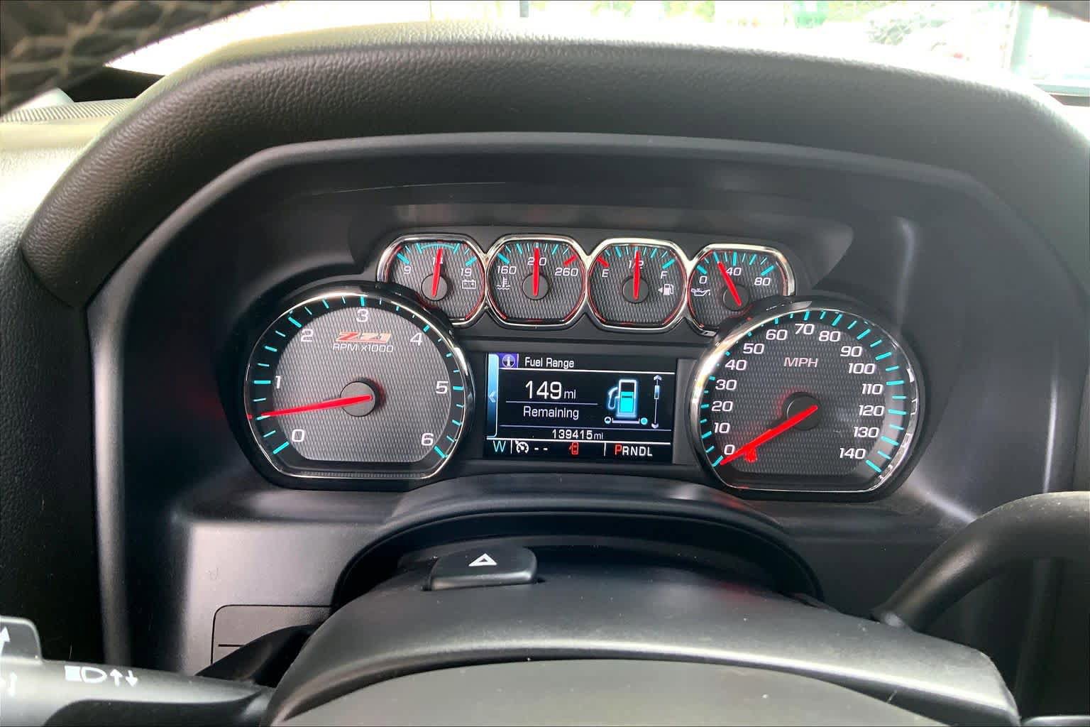 Used 2017 Chevrolet Silverado 1500 LT w/ All Star Edition AWD/4WD image 25