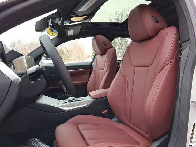 Used 2025 BMW i4 xDrive40i w/ Premium Package image 13