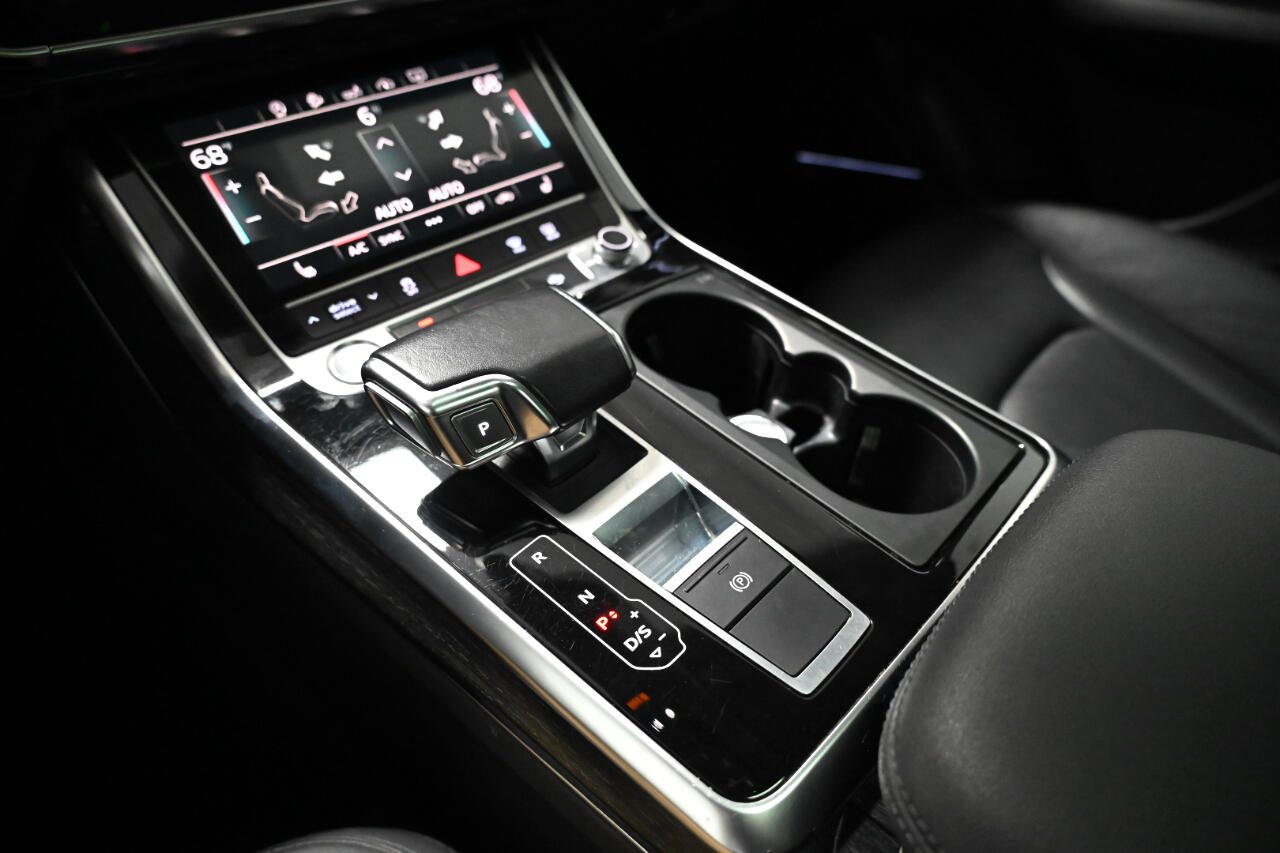 Used 2020 Audi Q7 3.0T Premium Plus image 30