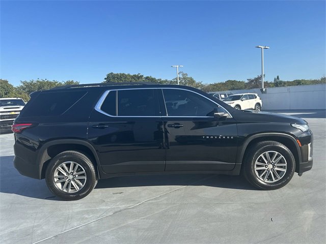 Used 2023 Chevrolet Traverse LT image 10