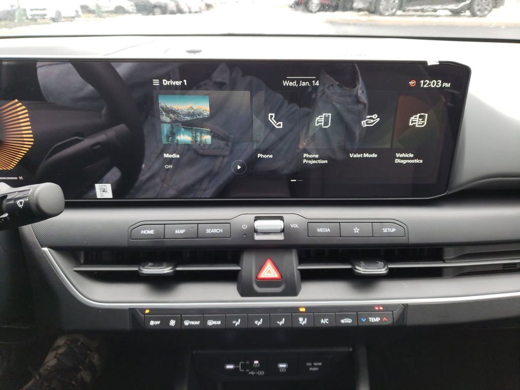 New 2025 Kia K4 LXS image 18