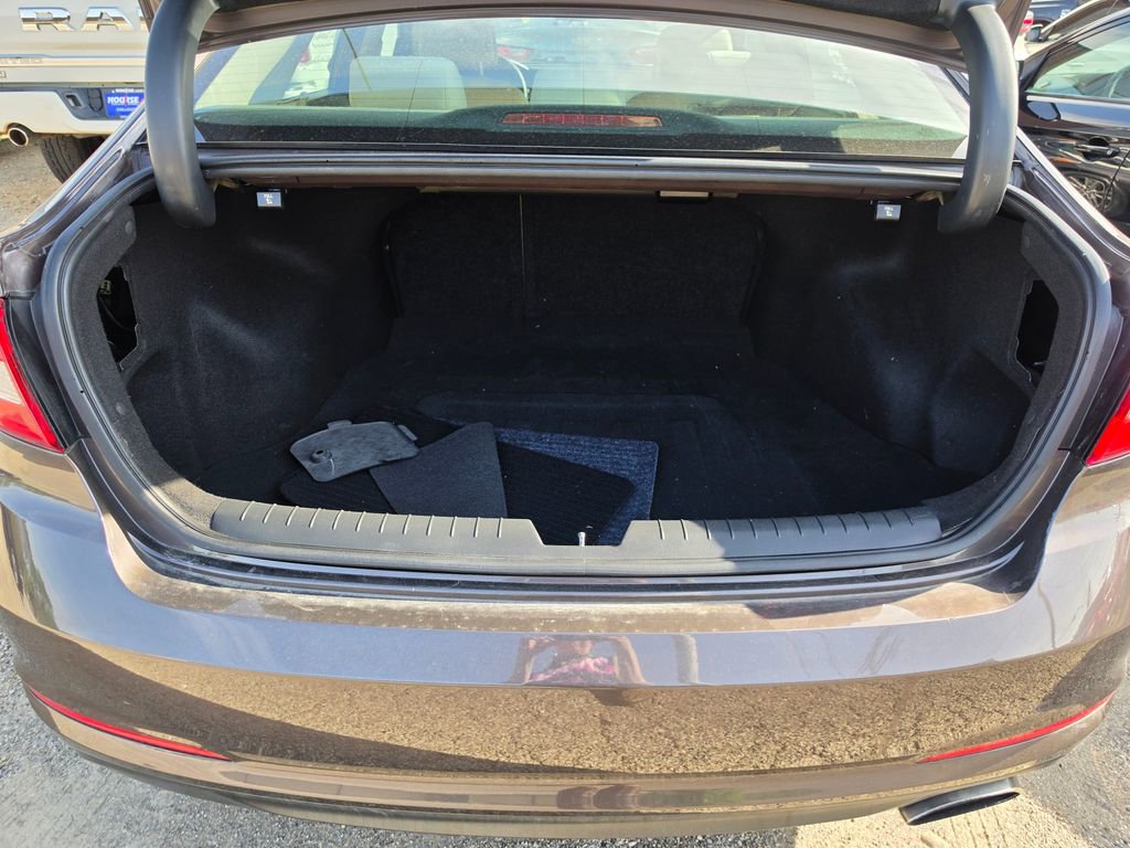 Used 2017 Hyundai Sonata SE FWD image 8