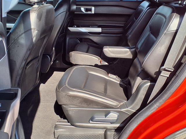 Certified 2024 Ford Explorer XLT w/ Equipment Group 202A image 10