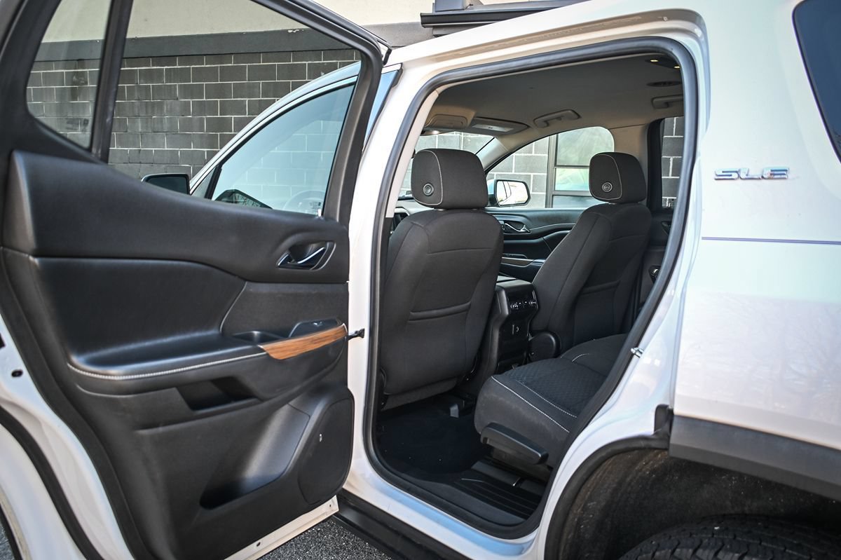 Used 2019 GMC Acadia SLE AWD/4WD image 12