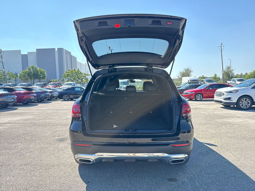 Used 2020 Mercedes-Benz GLC 300 image 25