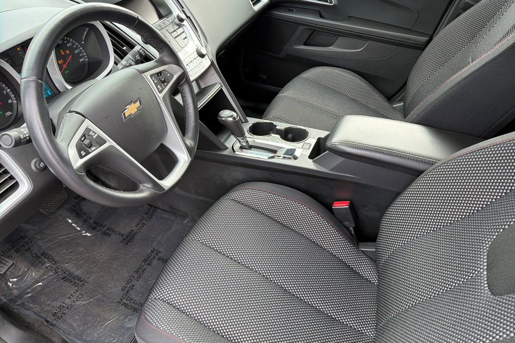 Used 2017 Chevrolet Equinox LT w/ Convenience Package image 7
