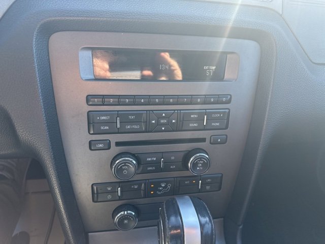 Used 2014 Ford Mustang Convertible image 12