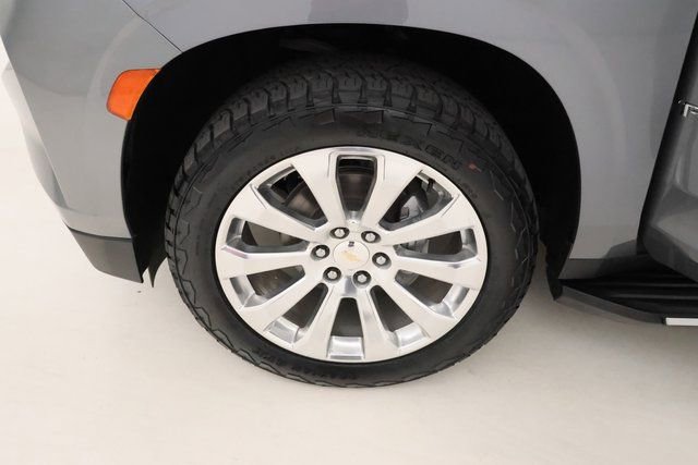 Used 2022 Chevrolet Tahoe Premier w/ Premium Package image 7