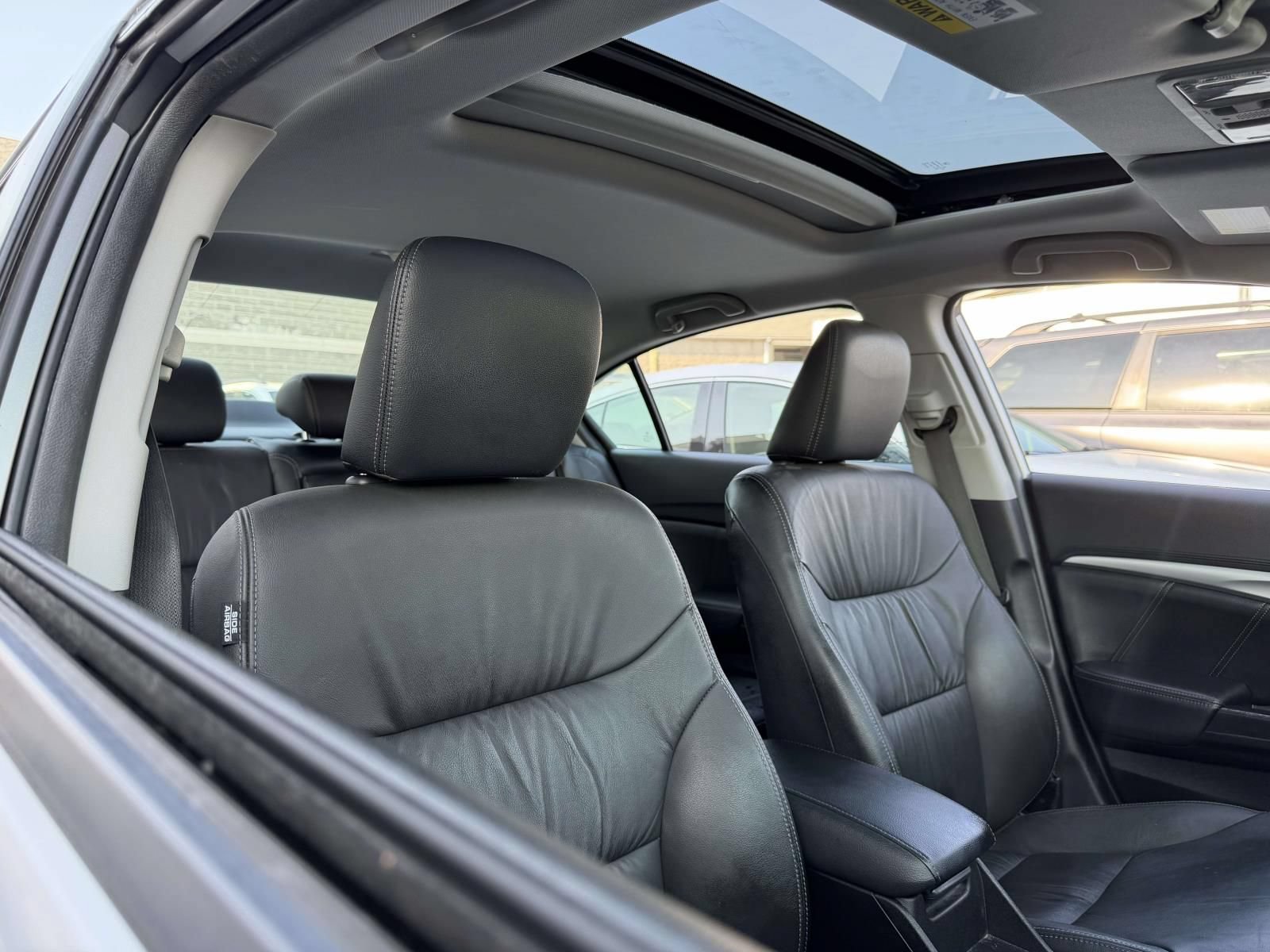 Used 2015 Honda Civic EX-L image 8
