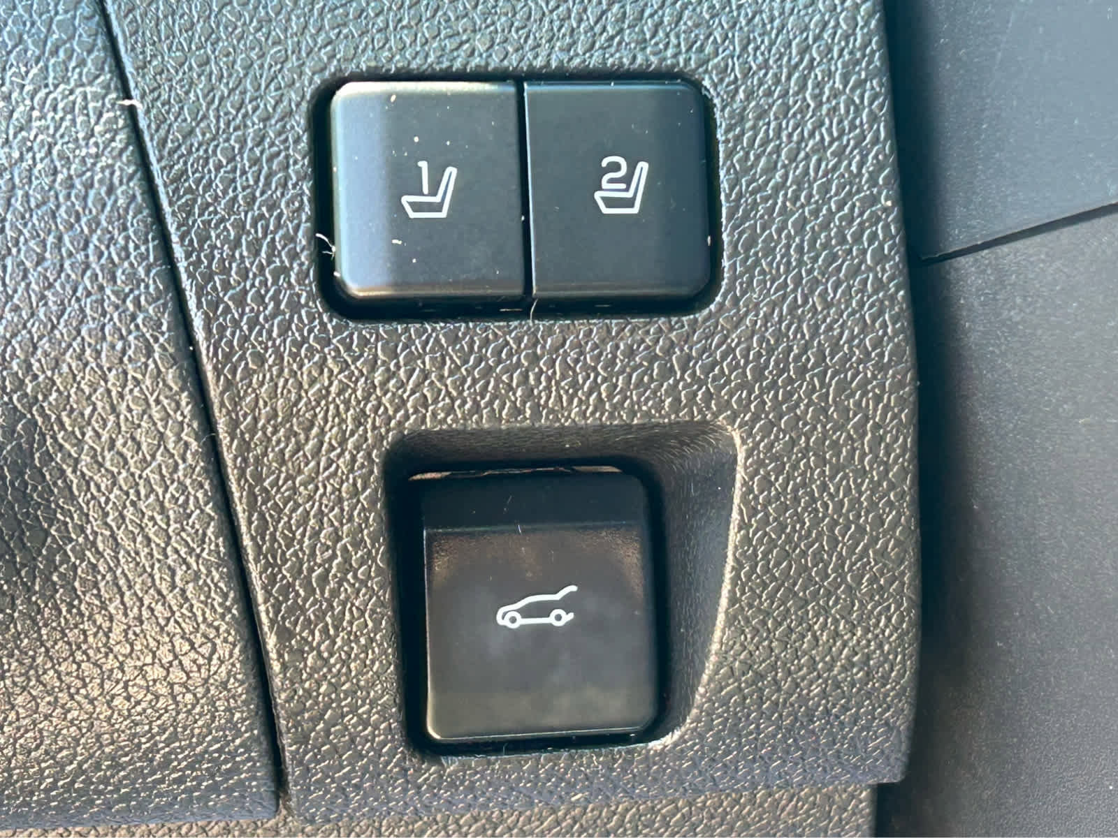 Used 2014 Ford Edge Limited w/ Equipment Group 301A FWD image 23