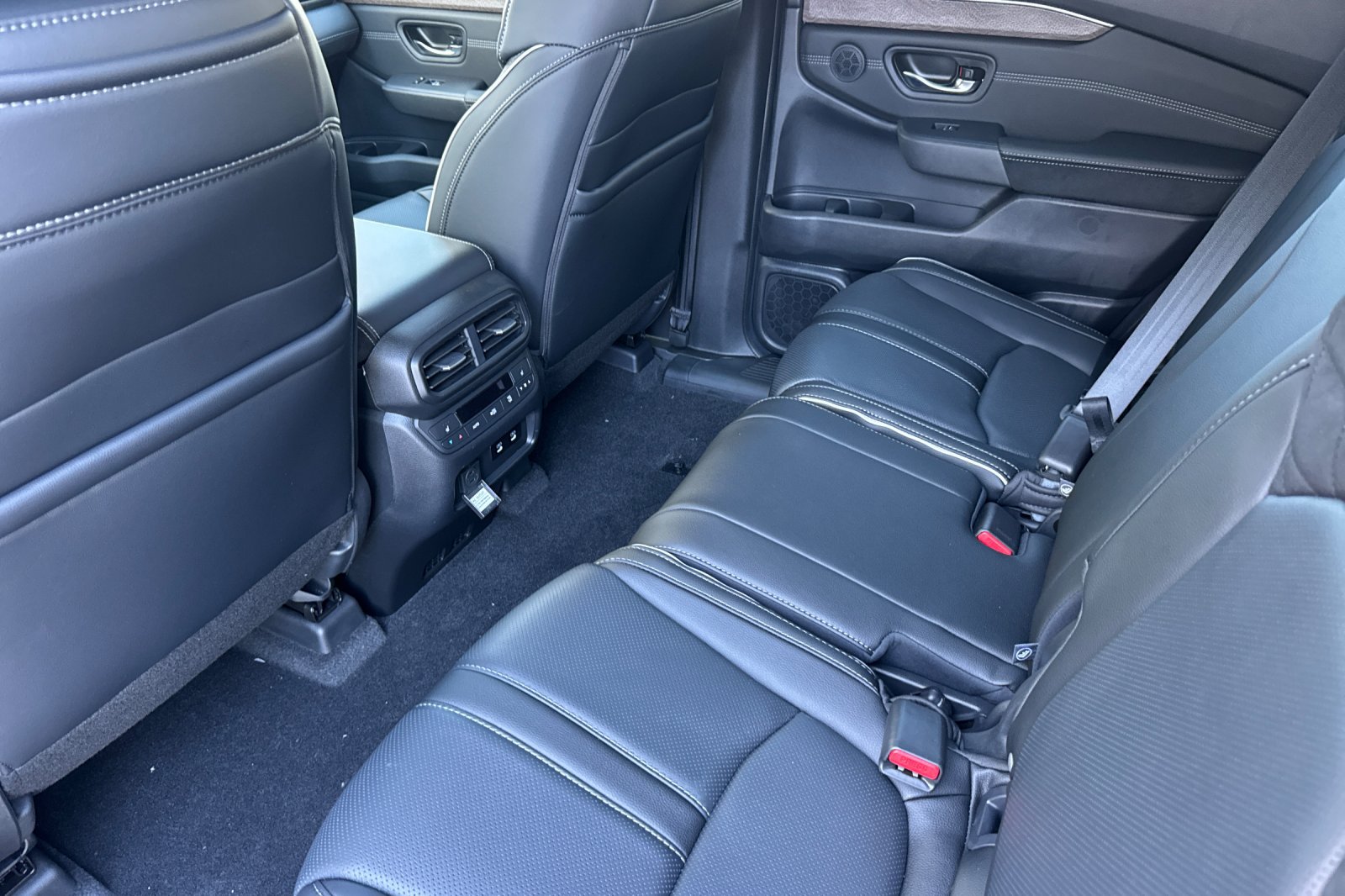 New 2026 Honda Pilot Elite image 11