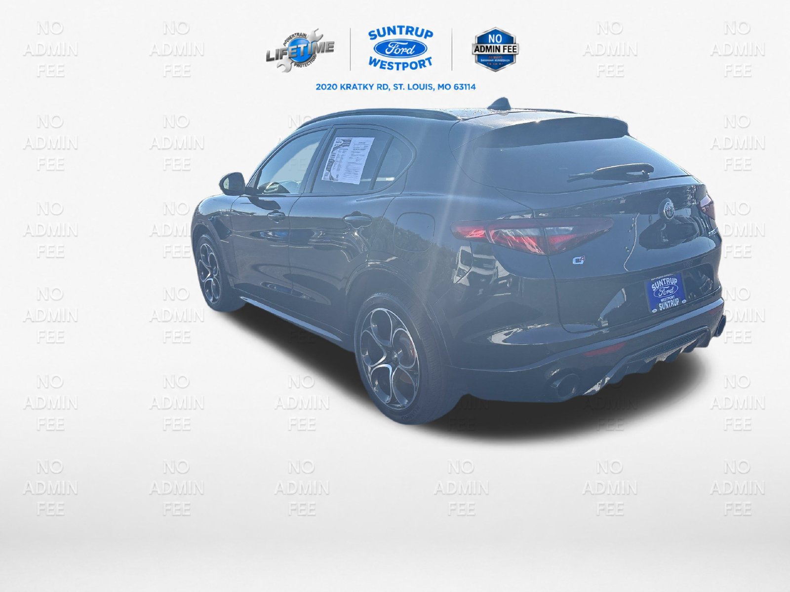 Used 2023 Alfa Romeo Stelvio Veloce AWD/4WD image 3