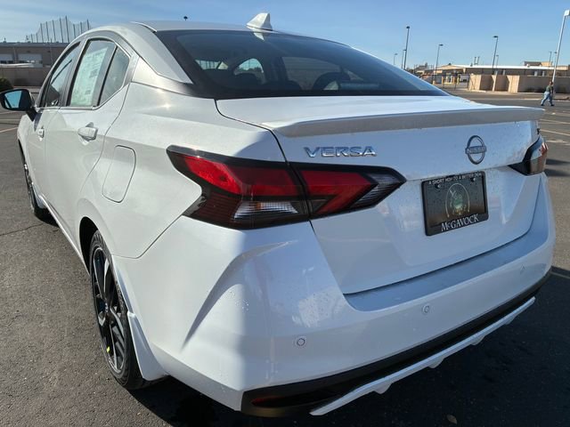 New 2025 Nissan Versa SR w/ Trunk Package image 4