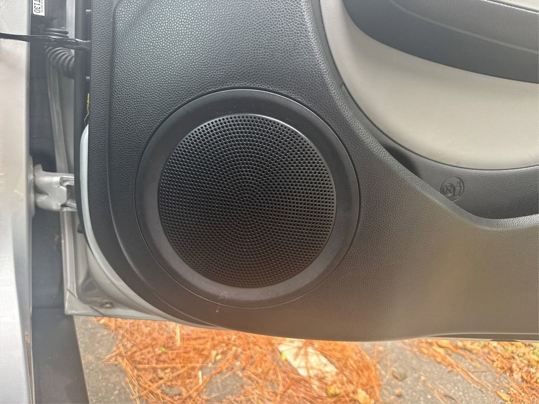 Used 2017 Kia Soul image 47