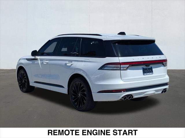 Used 2025 Lincoln Aviator Reserve w/ Equipment Group 201A image 3