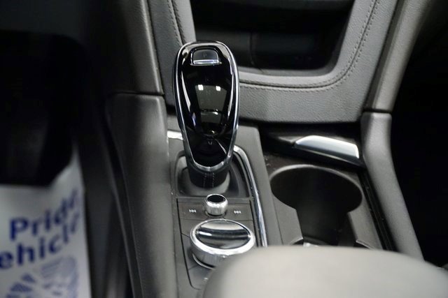 Certified 2022 Cadillac XT5 Premium Luxury w/ Technology Package image 9