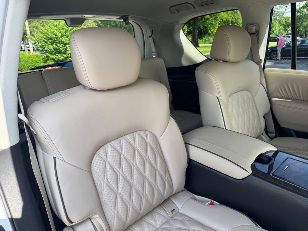 Used 2024 Nissan Armada Platinum w/ Captain's Chairs Package image 30