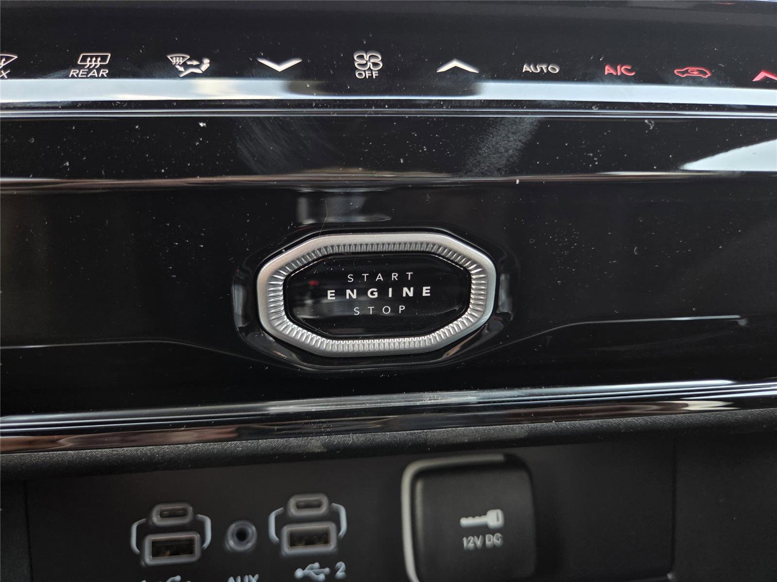 New 2026 Jeep Grand Cherokee L Limited image 27