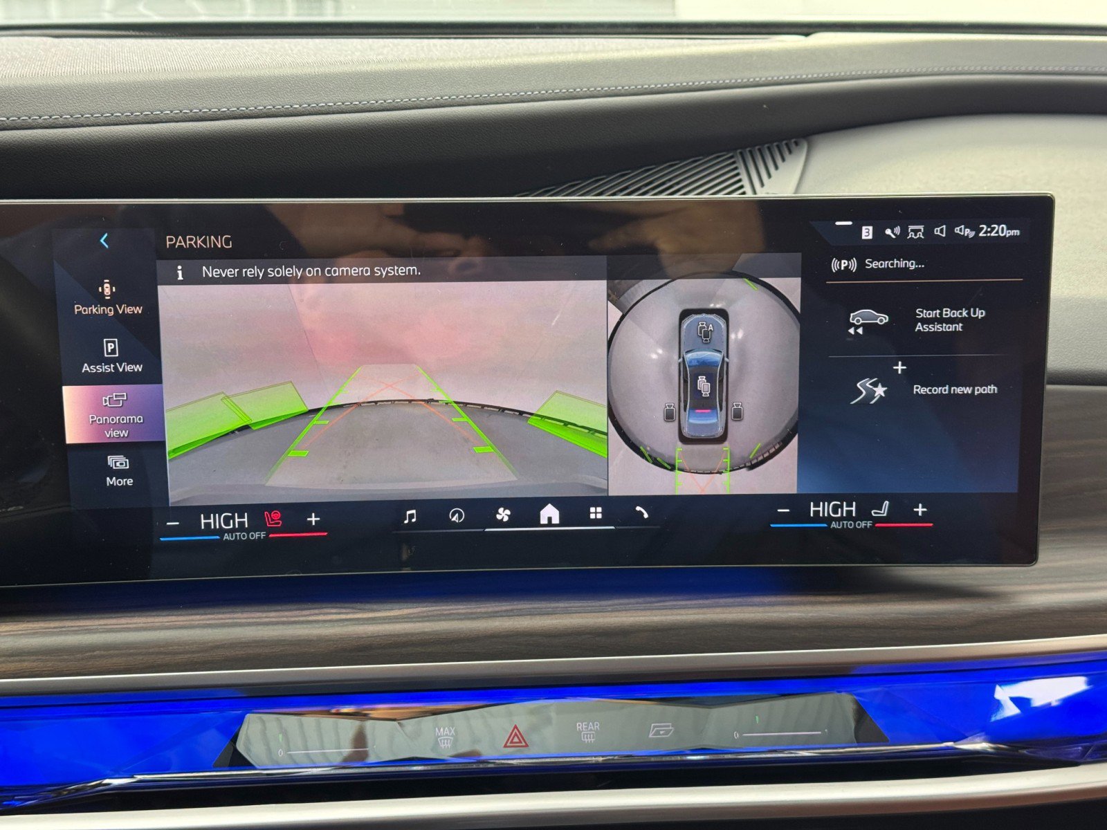 Used 2023 BMW i7 xDrive60 w/ Executive Package 2 image 33