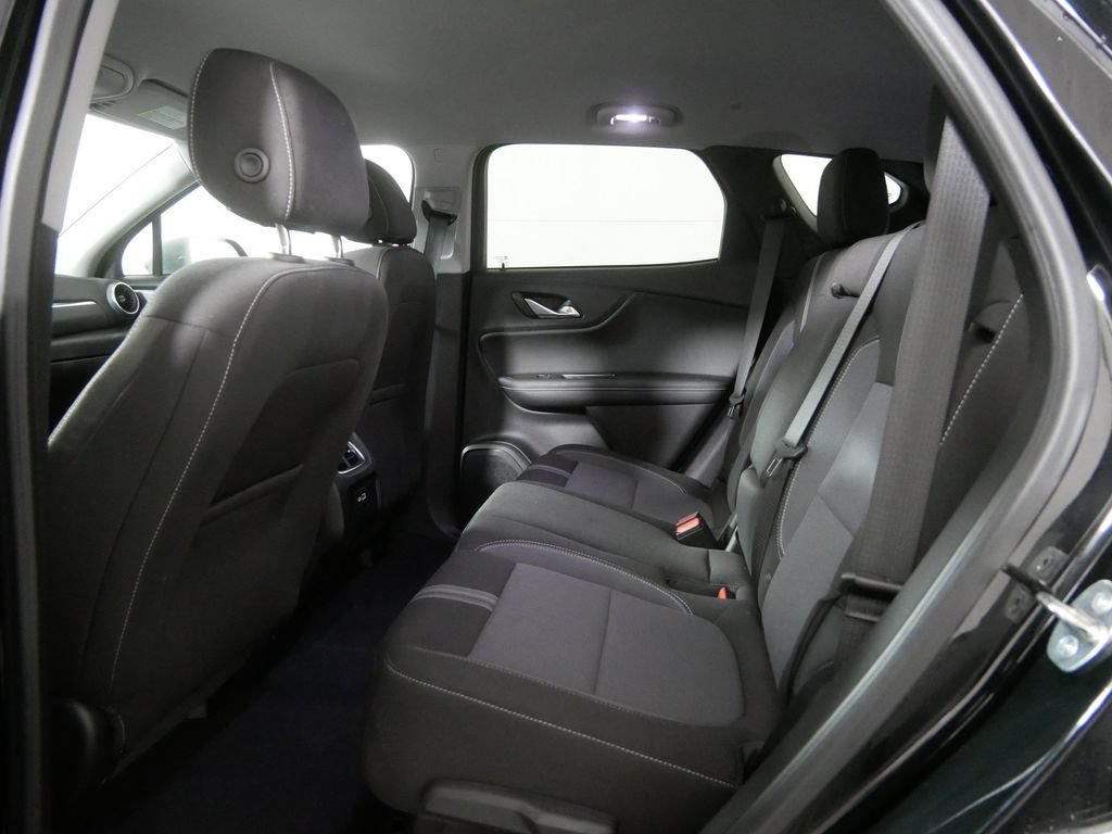 Used 2023 Chevrolet Blazer LT w/ Convenience Package AWD/4WD image 18