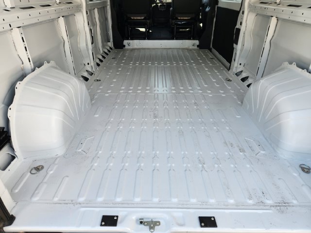 Used 2025 RAM ProMaster 2500 FWD image 31